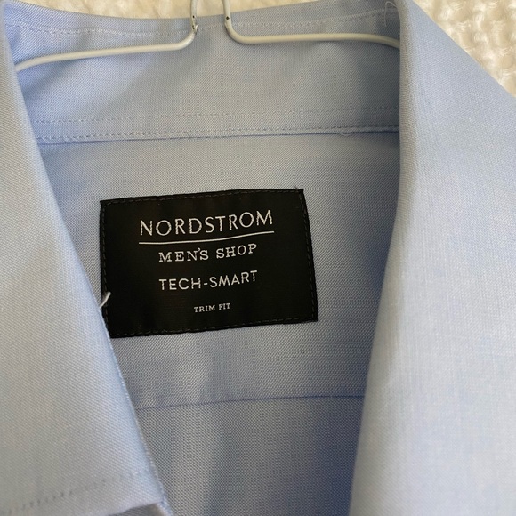 Nordstrom Tech-Smart Slim Fit Men’s Dress Shirt. Size 14 1/2 32/33 - Picture 3 of 5